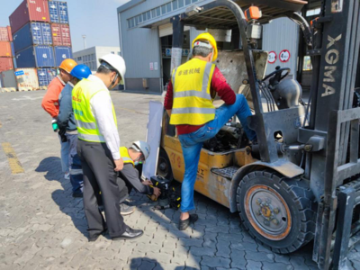 海滄生態(tài)環(huán)境局加強(qiáng)移動(dòng)源監(jiān)督管理，開展非道路移動(dòng)機(jī)械排氣檢測(cè)