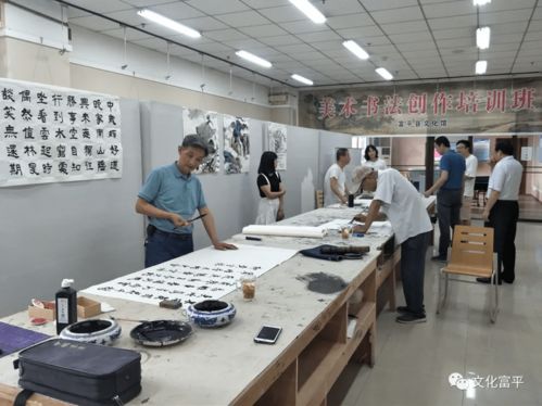省市專家來富調研民間文化藝術之鄉及基層公共文化設施情況